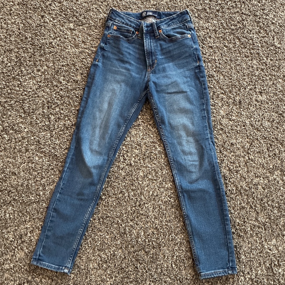 Gap jeans